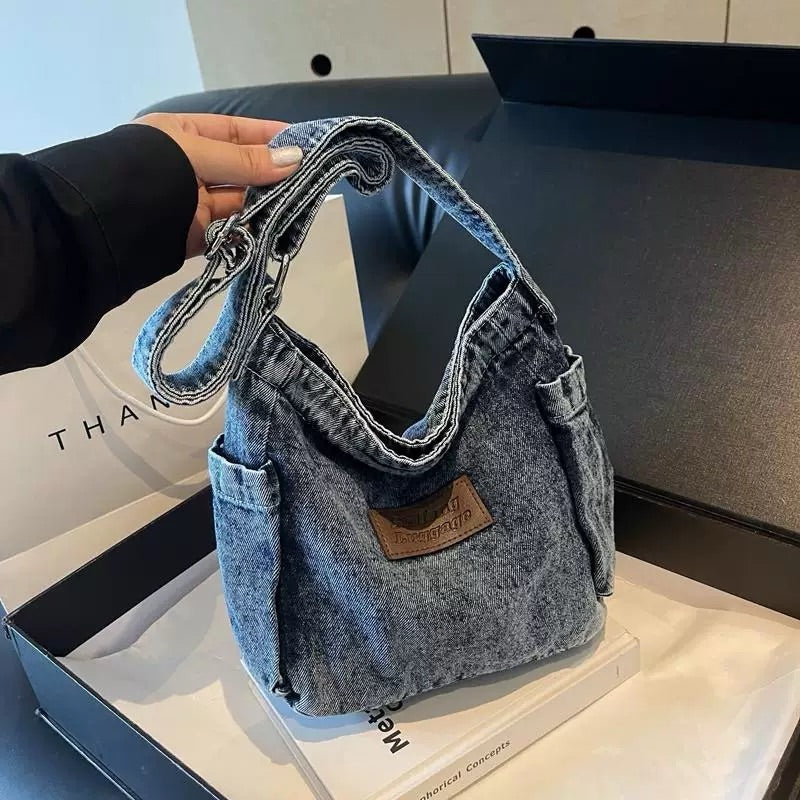 fashion daliy bag  real leather and affordable price